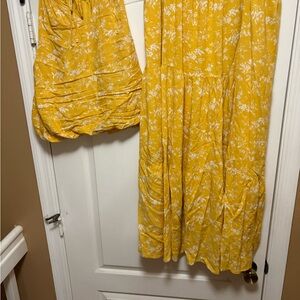 New York & Company Yellow Floral Dress and Top Set